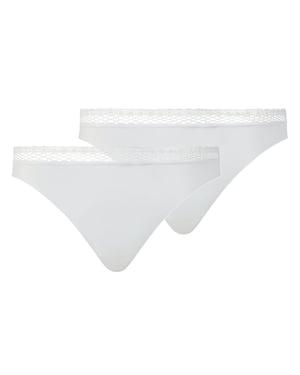 Chantelle String