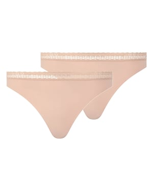 Chantelle String