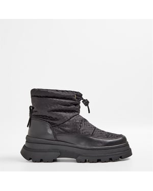 Women's Boss Foster Bootie Lug Sole Boots in Black