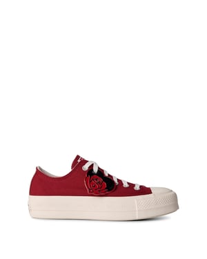 Women's Converse Taylor All Star Platform Canvasas Low Top Shoes in Park Red 642