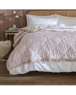 Wylder Amelia 100% Cotton Floral Quilted Bedspread, Blush Pink