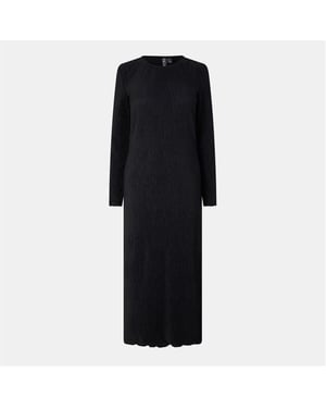 Women's Pieces Kni Crew Neck Long Sleeve Midi Dress in Black