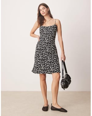 Abercrombie & Fitch valentine cami strap klänning med knälängd i svart hjärttryck