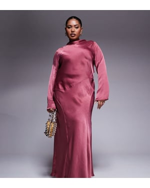 ASOS DESIGN Curve hög hals sömdetalj satin maxi-klänning i dämpad rosé
