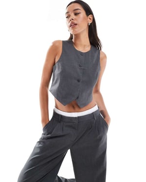 Vero Moda kort väst set i mörkgrå melange