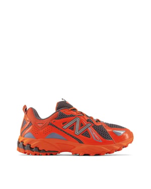 610 Poppy Sneakers