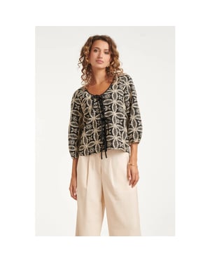 Smashed Lemon Boho top met rijk borduursel en vetersluiting |