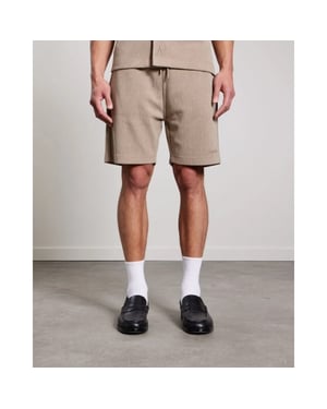 Aeden Vito short lead
