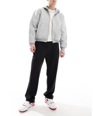 Jack & Jones vid passform med veckad front smart byxa i svart