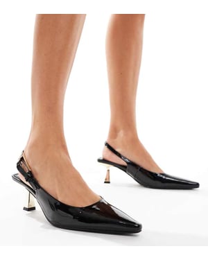 Simmi London June bred passform spetsig slingback kittenklackar i svart lackad läder