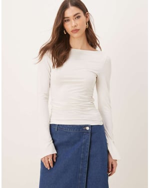 Gina Tricot Soft Touch långärmad båturringad topp i off white