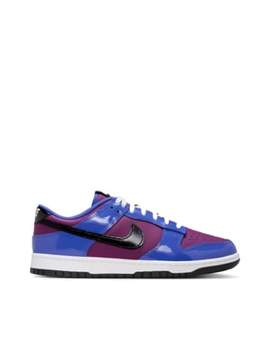 Dunk Low SE sneakers