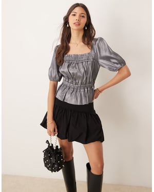 ASOS DESIGN blus med puffärmar och elastisk midja i taft