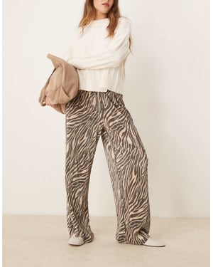 JDY plisse trousers in zebra print