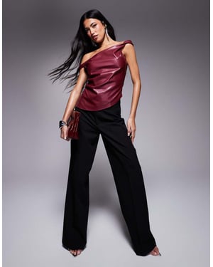 Missyempire off shoulder twist läderliknande topp i bordeaux
