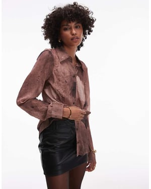 Topshop snedskuren texturerad skjorta i brun spraytryck