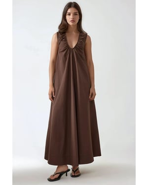 Maxi-jurk met U-hals