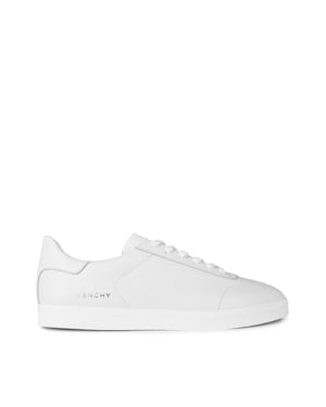 Town Logo Sneakers