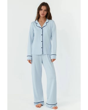 Avslappnad passform långärmad pyjamasuppsättning i extra mjukt material med krage