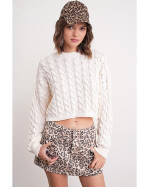 Cable Knit Pattern Crew Neck Sweater