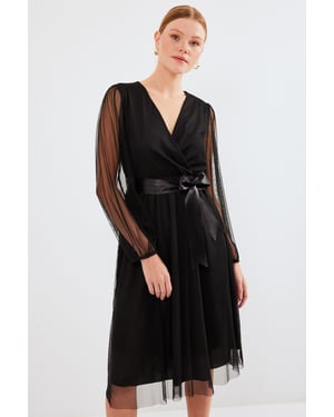 Midi Tule Jurk met Strik en V-hals