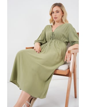 A-Form Fit Midi-jurk met V-hals en binddetail