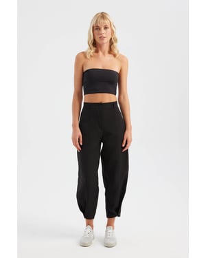 High Waist Carrot fit Trousers