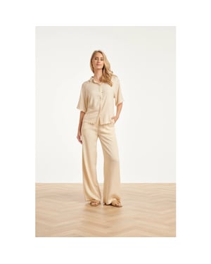 Smashed Lemon Dames blouse met golvende afwerking en korte mouwen |