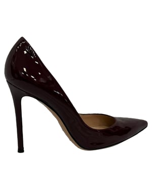 Gianvito Rossi Pointed Toe Pumps in Burgundy Patent Leather