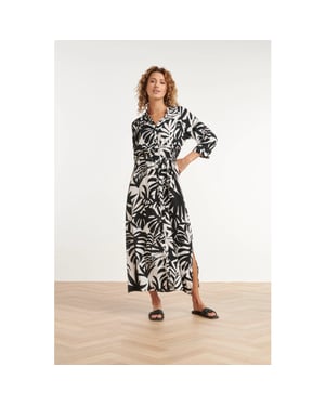Smashed Lemon Zwart-witte blousejurk met tropische print |