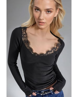 Lace Detailed V-Neck Blouse