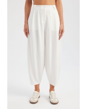 High Waist Pleated Carrot fit Trousers