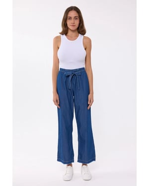 High-Waisted Flare Jeans with Ribbon Belt