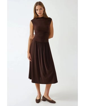 Comfort Fit Midi-jurk met ronde hals
