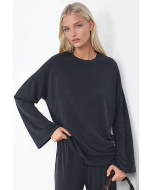 Relaxed Fit Crew Neck Long Sleeve Blouse