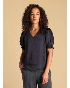 IVY BEAU Asya Tops Black