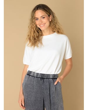 IVY BEAU Eliz Tops Off White