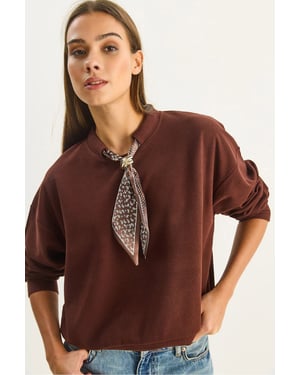 Crew Neck Ribbad Sweatshirt med Scarf Accessory Detalj