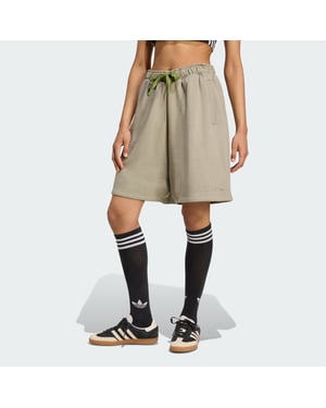 Essentials Linear Shorts Oversized