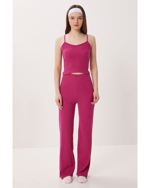 V-ringad ribbad stickad pyjamasset