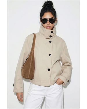 Kort trenchcoat med mandarin-krage