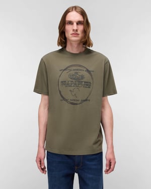 Bald Bald Short Sleeve Short Sleeve T-Shirt in Dark Green