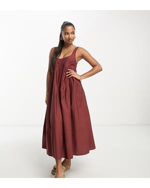 ASOS DESIGN Petite fyrkantig halsringning midi smock sundress i rostbrun
