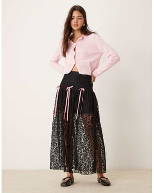 Miss Selfridge spetsbåge detaljerad lager-maxikjol i svart