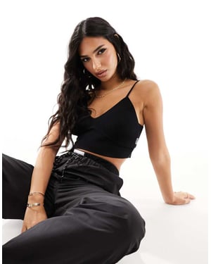 Sixth June stickad bralette i svart
