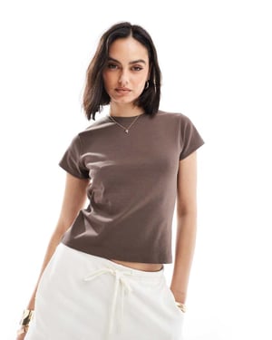 Cotton On fitted 90s baby tee brown