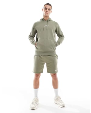 Ellesse Molla shorts in khaki