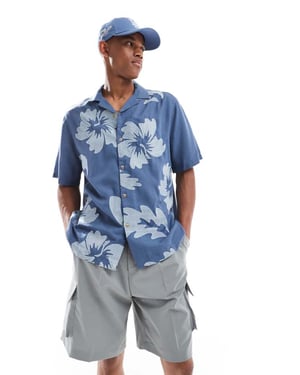 ASOS DESIGN avslappnad skjorta med hawaianisk blommönsterbroderi