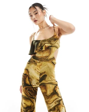 ASOS DESIGN jumpsuit med breda ben och utskärning på ryggen i marmorstruktur
