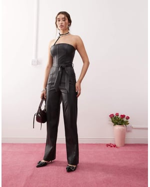 Miss Selfridge faux läder bandeau belagd jumpsuit i svart